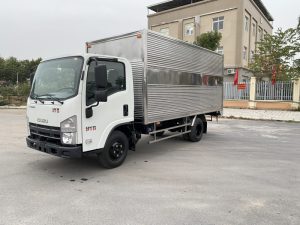 Xe Tải Isuzu 1.9 Tấn Thùng Kín QKR210